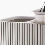 Cesto per la biancheria Joseph Joseph Tota Luxe 90L con separazione in bambù - Ecru