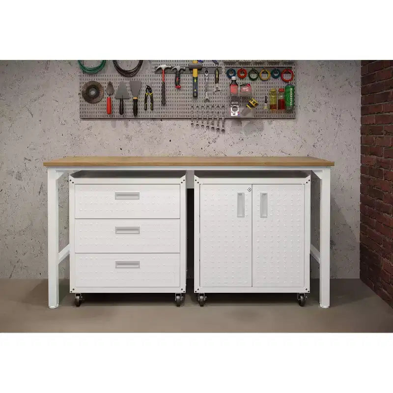 Manhattan Comfort Fortress Set 3.0 Mobile Salvaspazio da Garage con Armadietto e Banco da Lavoro, 3 pz, Bianco