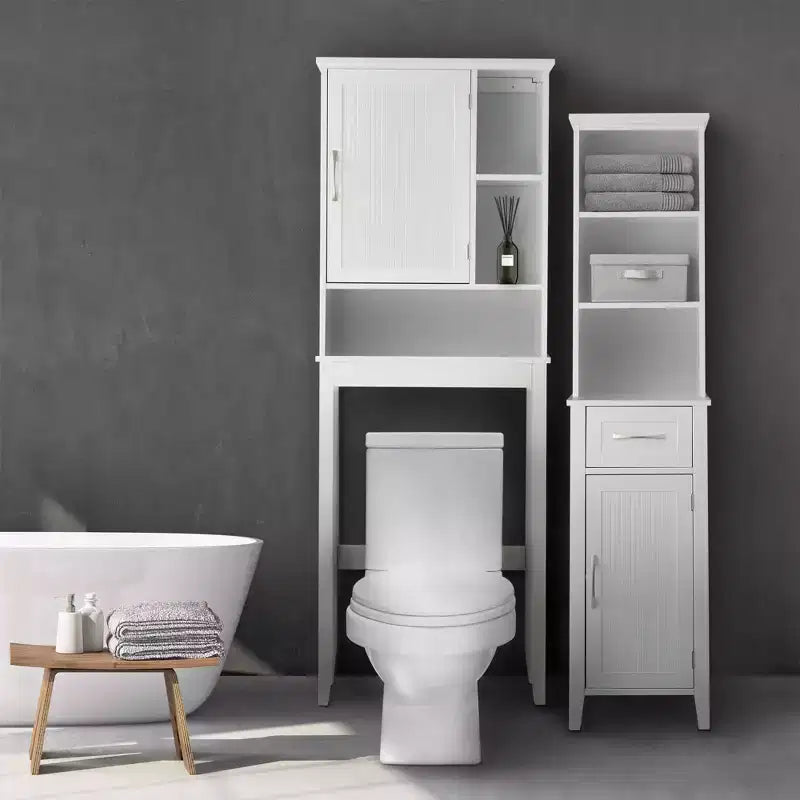 Mobile pensile salvaspazio da WC Teamson Home Newport in legno, bianco: mobile da bagno autoportante con ripiano regolabile e ferramenta in nichel