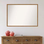 Specchio da parete stretto in legno biondo Carlisle non smussato 39" x 28" - Amanti Art