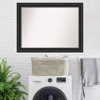 Specchio da parete nero 44" x 33" senza smusso - Amanti Art: rettangolare moderno, cornice in polistirene, include hardware di montaggio