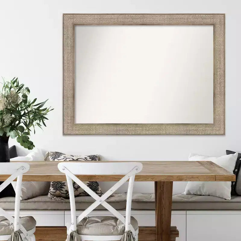 Specchio da parete Amanti Art 44"x33" Trellis in legno argentato non smussato: design moderno, hardware di montaggio incluso