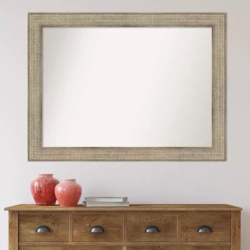 Specchio da parete Amanti Art 44"x33" Trellis in legno argentato non smussato: design moderno, hardware di montaggio incluso