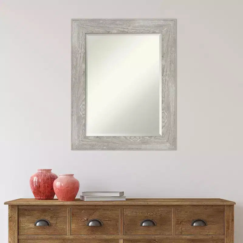 Specchio da parete incorniciato Dove 24" x 30" color grigio chiaro - Amanti Art: rettangolare moderno bisellato, cornice in polistirolo, da parete