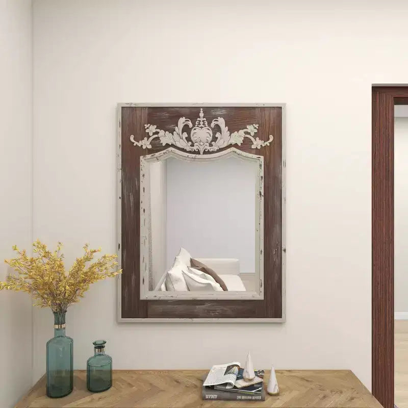 Specchio da parete intagliato floreale in legno Acanto Marrone - Olivia & May