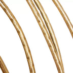 Specchio da parete in metallo con cornice ad anelli sovrapposti oro - Olivia & May: Stile contemporaneo, cornice in ferro, 38.38"