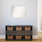 Specchio da parete stretto Flair non smussato 32" x 26" bianco tenue - Amanti Art: Rettangolare moderno, cornice in polistirene, hardware di montaggio incluso