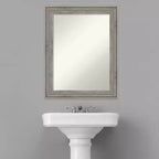 Specchio da parete per bagno in legno Regis Barnwood grigio 23" x 29" senza smussatura - Amanti Art