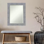 Amanti Art 23" x 29" Specchio da parete con cornice rustica effetto corteccia grigia : Vetro smussato, Cornice in polistirolo, Nessun assemblaggio richiesto