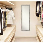 Specchio a figura intera da 17" x 51" con finitura grigio tortora non smussata da appendere alla porta - Amanti Art: Cornice in polistirene, da parete o da porta