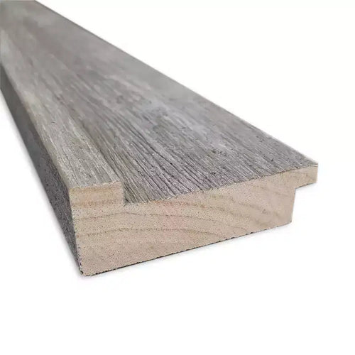 Specchio da parete per bagno in legno Regis Barnwood grigio, senza smussatura, 33" x 27" - Amanti Art