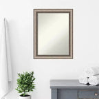 Specchio da parete Lyla ornato con cornice, non smussato, 55,9 cm x 71,1 cm, Argento - Amanti Art: Include l'hardware per il montaggio
