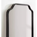 Specchio da parete con cornice Plumley Kate & Laurel All Things Decor, 18"x48", nero