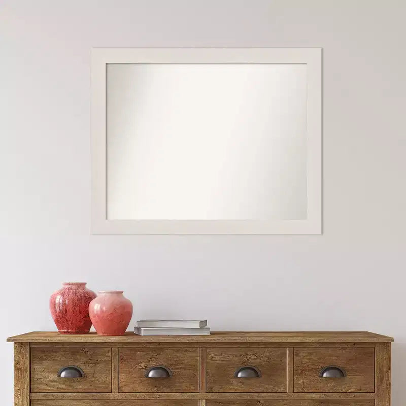 Specchio da parete stretto da bagno 32" x 26" con assi rustiche bianche: montaggio a parete, cornice in polistirene - Amanti Art