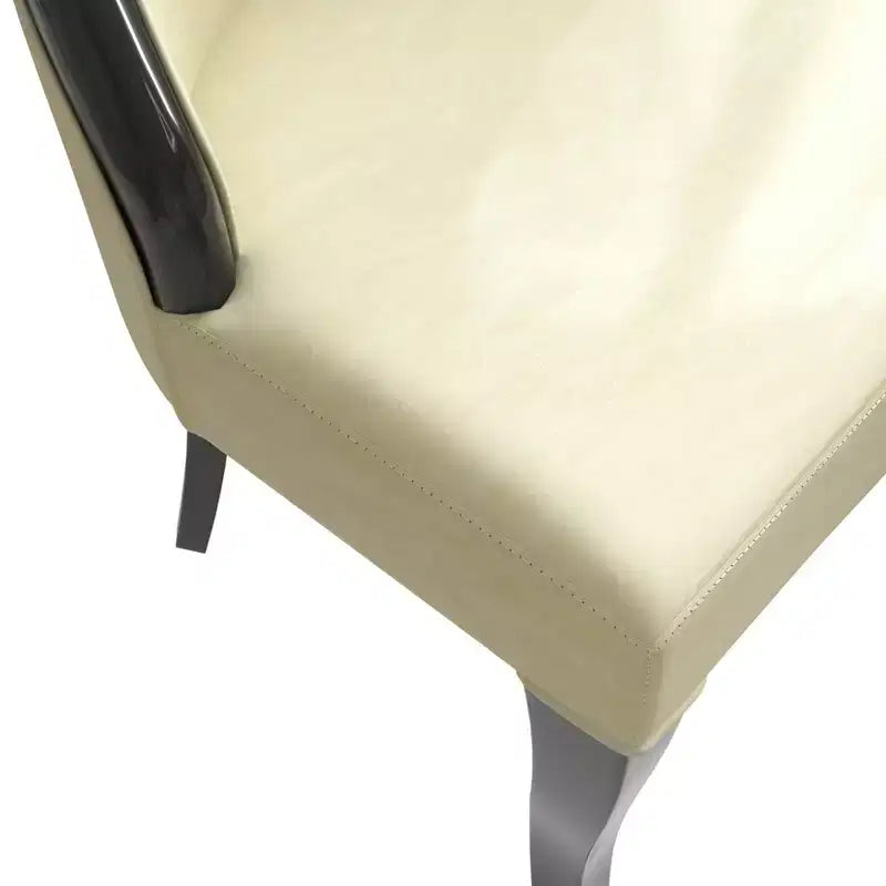 Sedia da pranzo LeisureMod imbottita in pelle/velluto, comoda sedia da cucina con gambe in legno di caucciù, serie Novara, set da 4