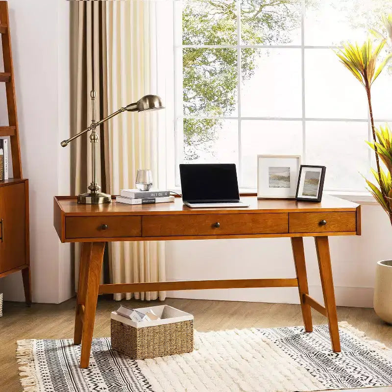 Scrivania Felicity con prese integrate| ART OF LIVING DESIGNS