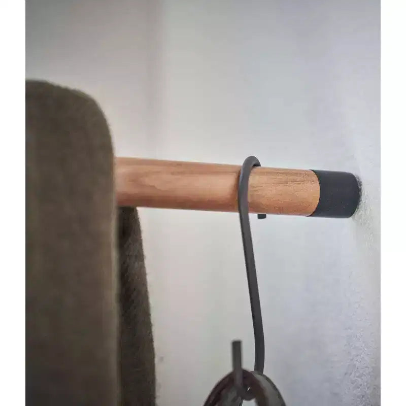 Yamazaki Home - Appendiabiti a Colonna ad Angolo (63 H) - Acciaio + Legno