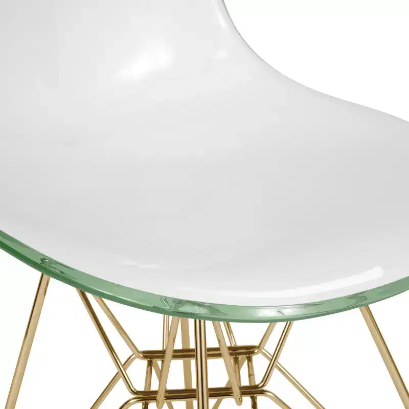 LeisureMod Cresco Sedia da pranzo moderna in acrilico con base Eiffel in cromo dorato, elegante sedia d'accento per sala da pranzo, cucina o ufficio contemporanei