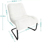 Sedia lounge Zenree con telaio in metallo imbottito e seduta in finto shearling, bianca