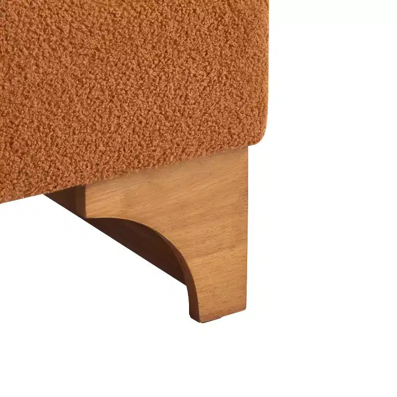 Christopher Knight Home Pedro Sedia di design imbottita in bouclé con struttura in legno di gomma e schienale arrotolato