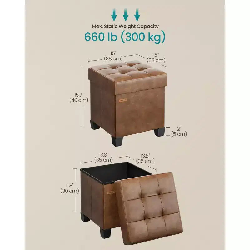Pouf contenitore a cubo da 38x38x40 cm con gambe. Capacità 37 L. Poggiapiedi in pelle sintetica.