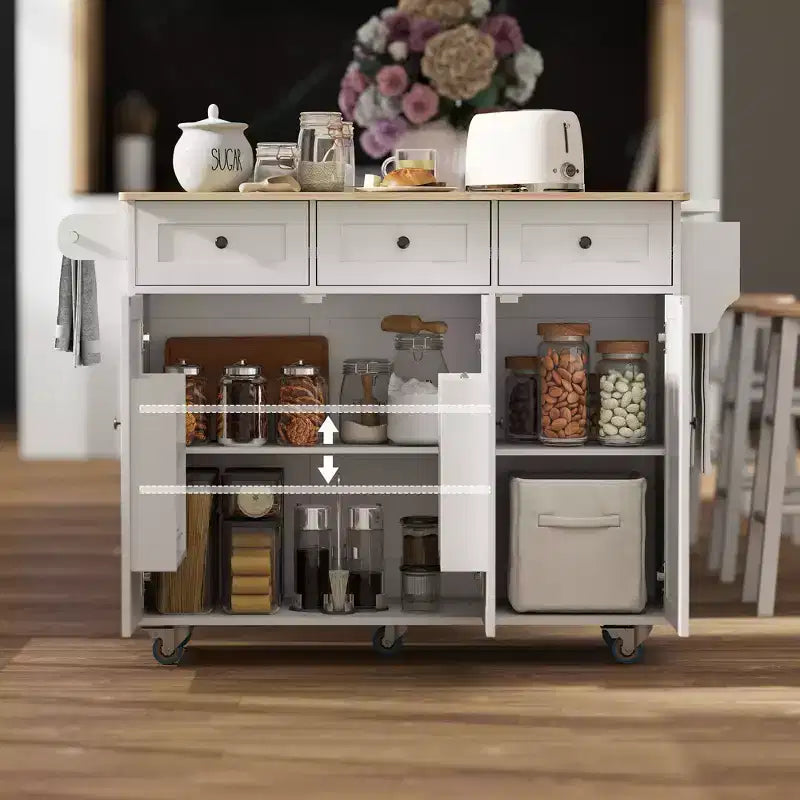 HOMCOM Isola Carrello Cucina con Stazione di Ricarica e Piano a Ribalta, Tavolo Isola da Cucina 135 cm con Piano in Legno, 3 Cassetti, Ripiano Regolabile