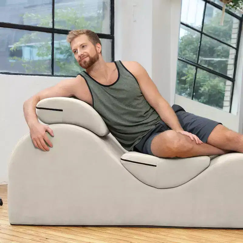 Avana Luvu Lounger - Chaise longue per Yoga, Esercizi, Massaggi - Schiuma ad alta densità - Prodotto negli USA - Grigio chiaro