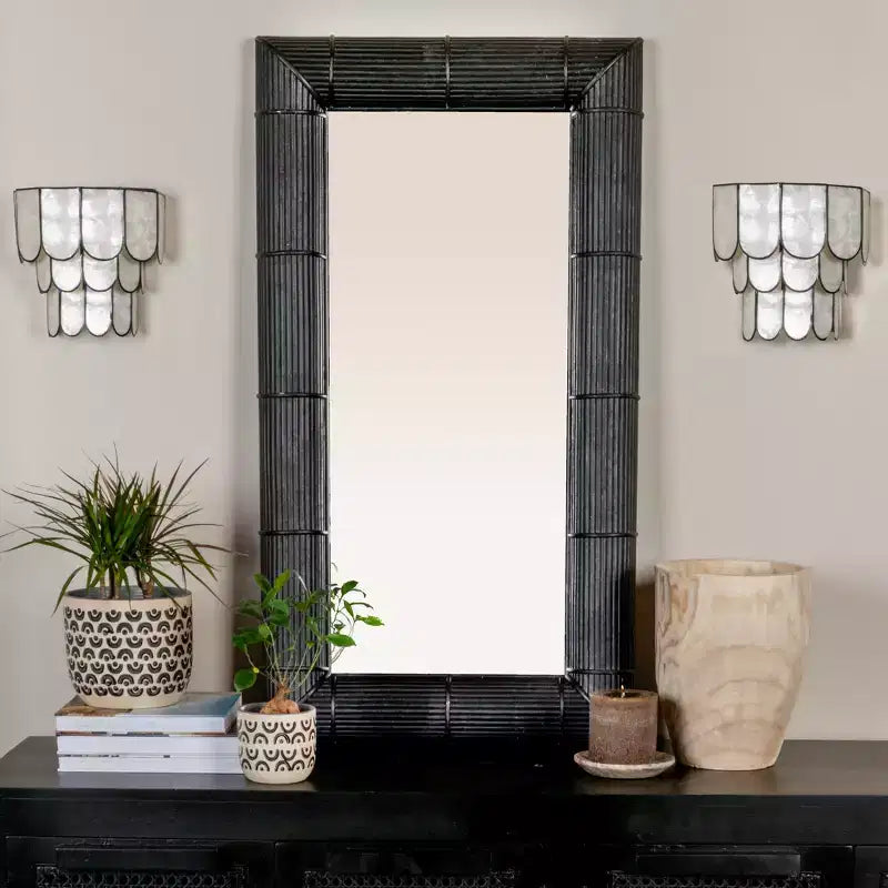 Specchio da parete quadrato in bambù Storied Home