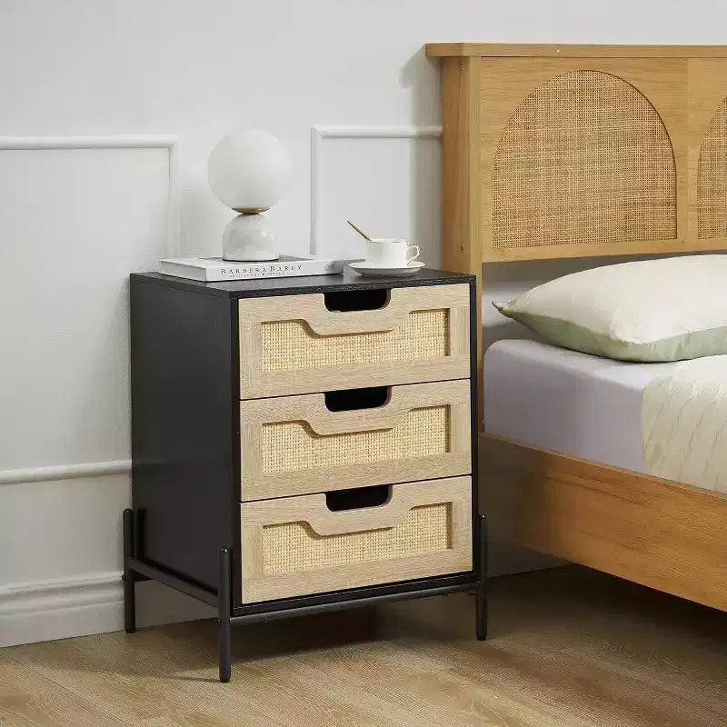 Comodino in Rattan con Struttura in Ferro e 1 Cassetto in Piombo | 3 Cassetti | Rattan Intrecciato a Mano | Multifunzionale per Camera da Letto e Soggiorno