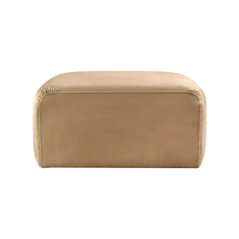 Meridian Furniture, Pouf in velluto Arc