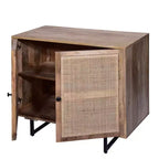 Mobiletto accentato Royal Hampton da 35 pollici, fatto a mano, con 2 ante in rattan a rete, gambe in ferro nero, struttura in legno di mango