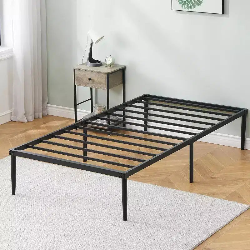 Base per letto a piattaforma in metallo, struttura per materasso silenziosa con spazio di archiviazione, doghe in acciaio resistente antiscivolo, facile da montare