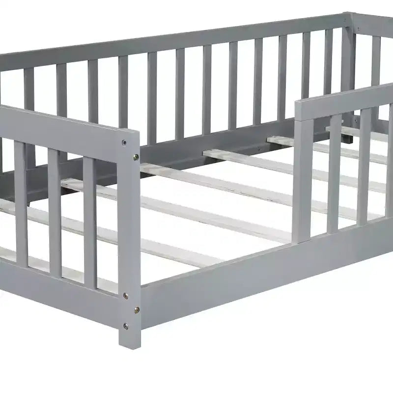 Whisen Letto Matrimoniale & Letto a Pavimento in Legno di Gomma con Recinzione Senza Porta, Letto a Pavimento Multifunzionale per il Sonno e il Gioco dei Bambini