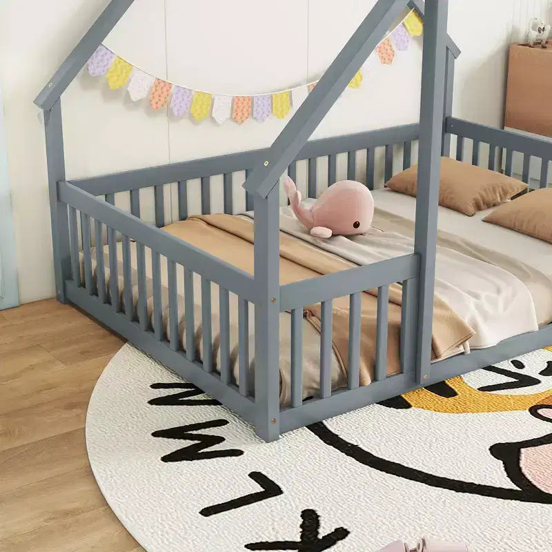 MAYEERTY Letto a Castello a Forma di Casetta in Legno con Recinzione e Sponde, Grigio