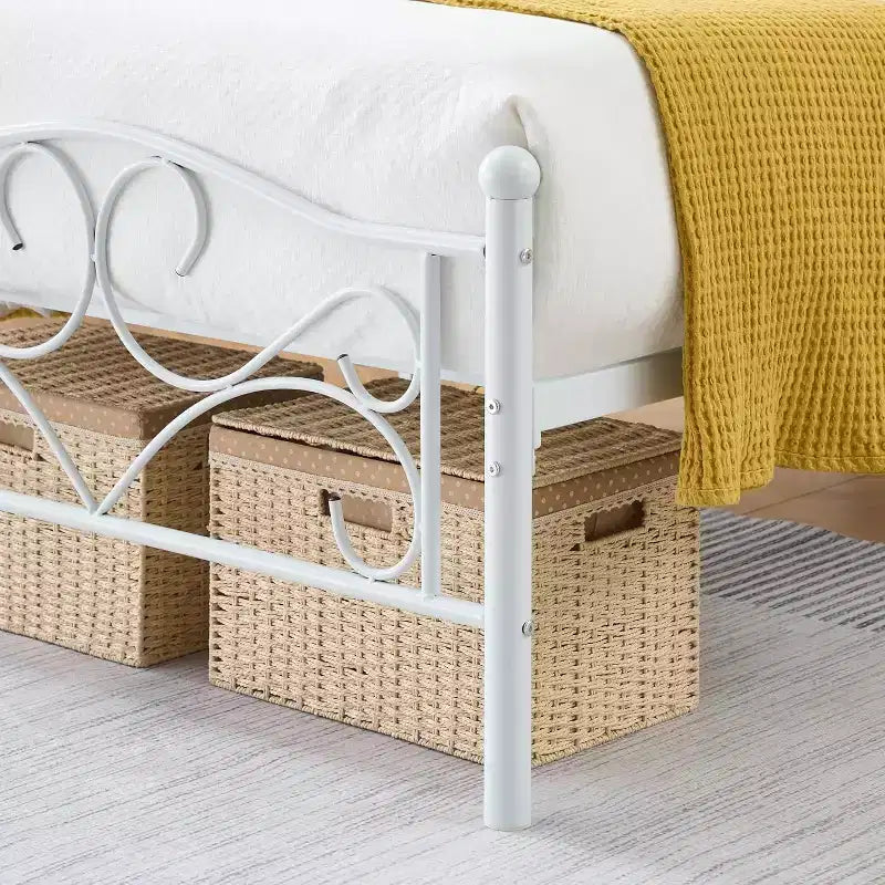 Struttura Letto Singolo Bianco con Testiera, Base per Materasso in Metallo Resistente con Doghe in Acciaio, Nessun Box Spring Necessario, Silenzioso e Durevole