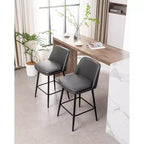 MAYEERTY Set di 2 sgabelli da bar girevoli ad altezza bancone, rotazione a 360°, imbottiti, altezza seduta 65 cm, similpelle grigia per isola cucina o pub