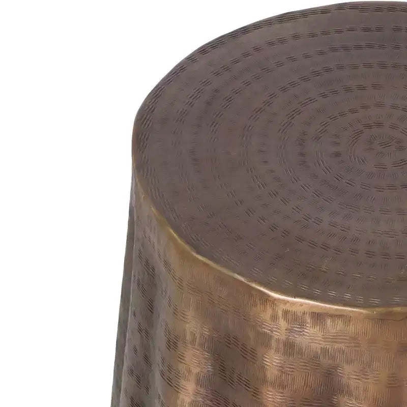 Table d'appoint ronde en aluminium Royal Hampton 19 avec motif martelé