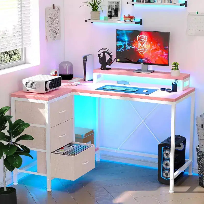 Scrivania da gioco Acekool a L con luci a LED, prese di corrente, cassetti e ripiani, scrivania ad angolo per ufficio domestico, nera