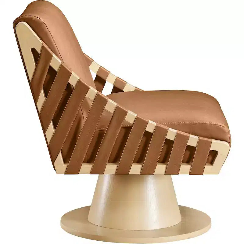 Meridian Furniture, Poltrona girevole Millwin in pelle vegana