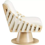 Meridian Furniture, Poltrona girevole Millwin in pelle vegana