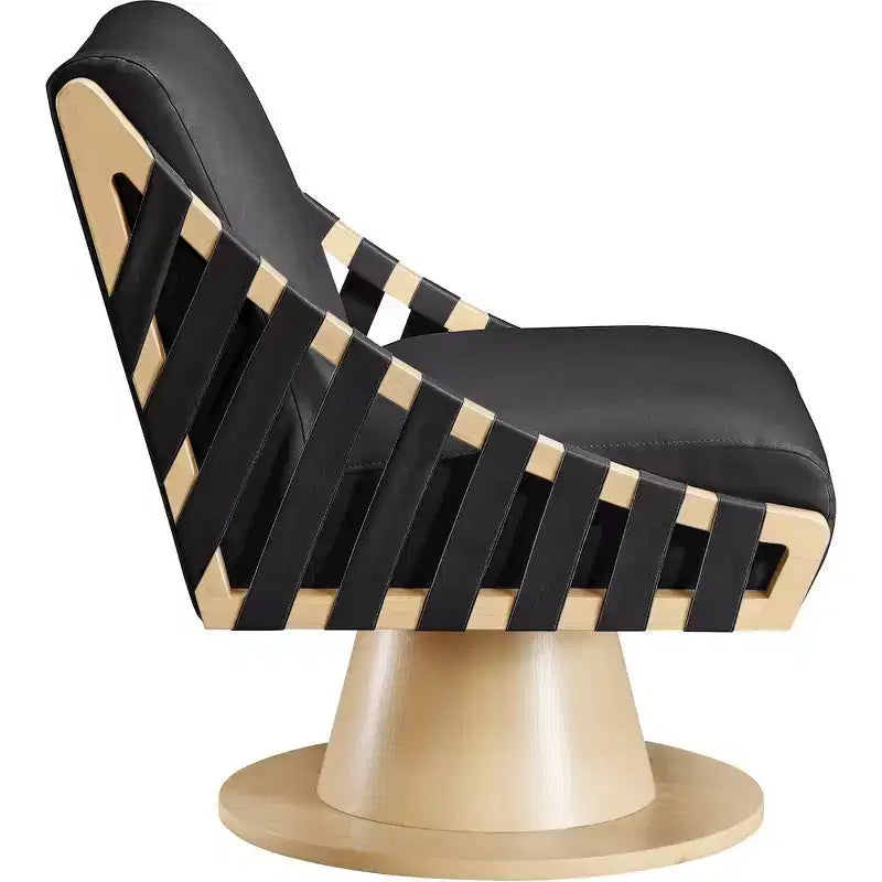 Meridian Furniture, Poltrona girevole Millwin in pelle vegana