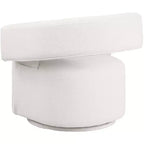 Meridian Furniture, Poltroncina girevole Niya con texture in lino color crema