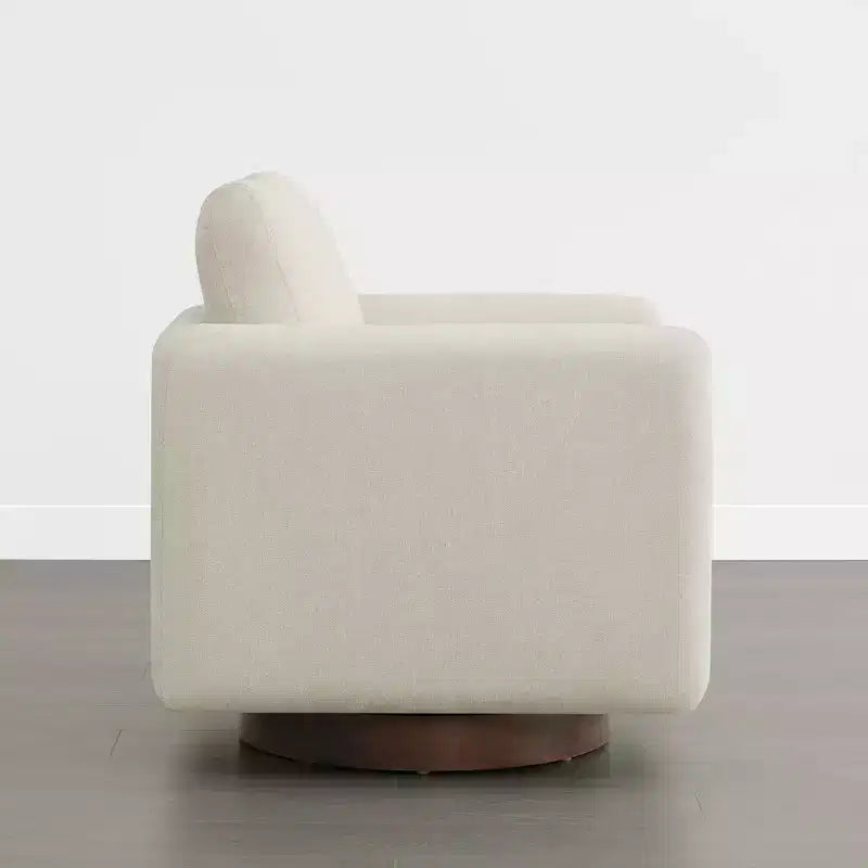 Poltrona Girevole Moderna Spruce&Spring con Cuscino Schienale Sciolto