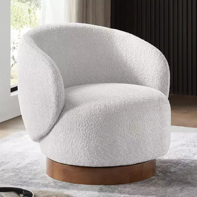 Poltrona a botte girevole imbottita Spruce&Spring con base in legno