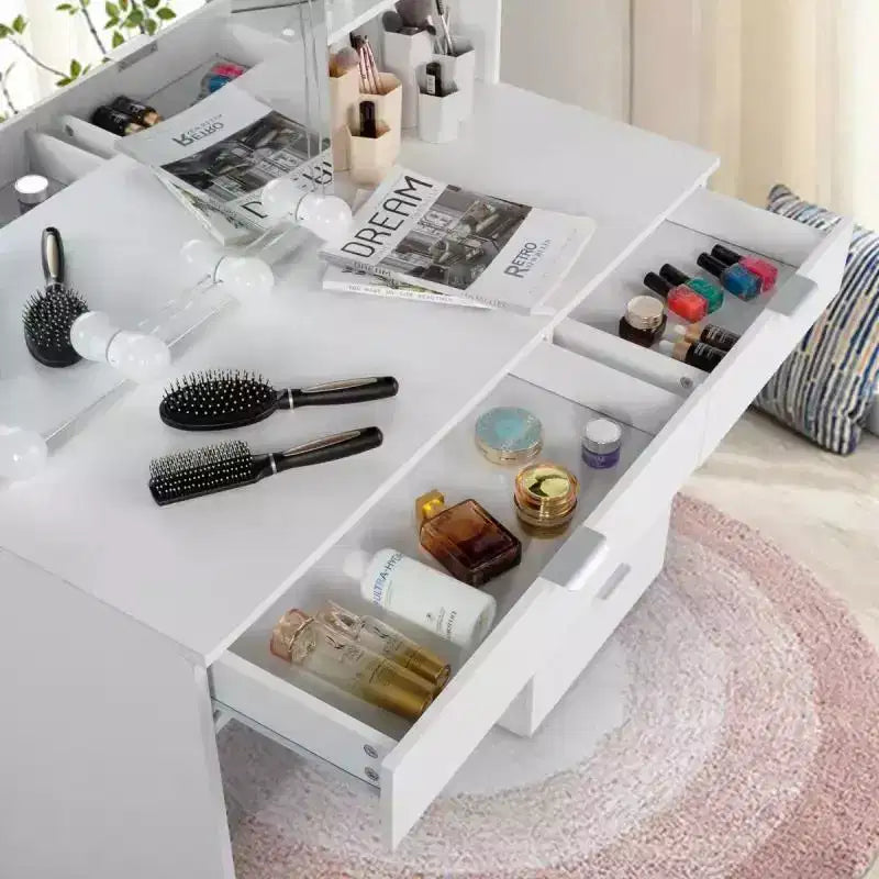 Aleric Vanity
