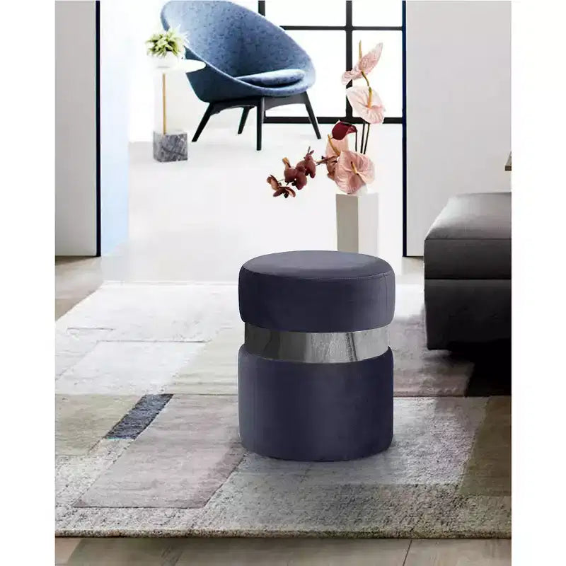 Meridian Furniture, Pouf/Sgabello Hailey in Velluto