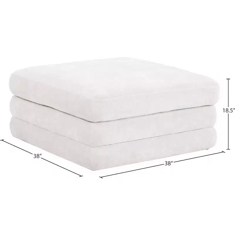 Meridian Furniture, Pouf Modulare Modulare Rivestito in Tessuto Chenille Stellar