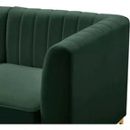 Meridian Furniture, divano componibile Alina in velluto