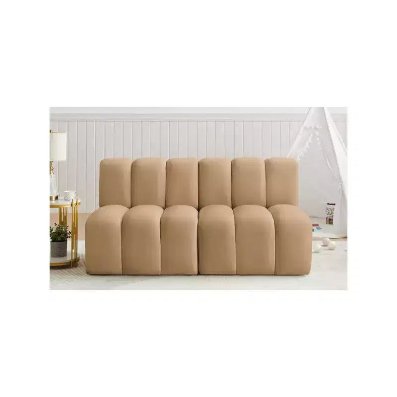 Meridian Furniture, divano modulare in velluto Arc
