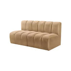 Meridian Furniture, divano modulare in velluto Arc